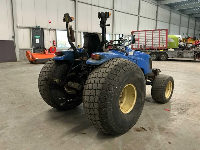 New holland boomer 2035 compacttractor - afbeelding 18 van  22