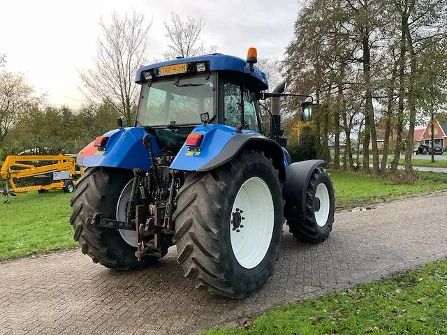 New holland t 7550 vierwielaangedreven landbouwtractor - afbeelding 5 van  37