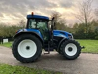 New holland t 7550 vierwielaangedreven landbouwtractor - afbeelding 6 van  37