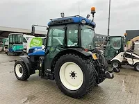 New holland t4.85f vierwielaangedreven landbouwtractor - afbeelding 40 van  44