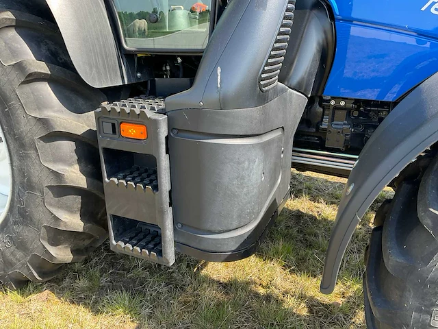 New holland t6.145 vierwielaangedreven landbouwtractor - afbeelding 11 van  56