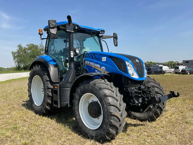 New holland t6.145 vierwielaangedreven landbouwtractor - afbeelding 23 van  56