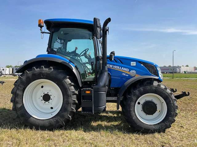 New holland t6.145 vierwielaangedreven landbouwtractor - afbeelding 34 van  56