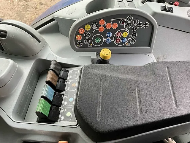 New holland t7.260 - 2017 - afbeelding 24 van  35
