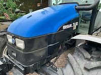 New holland tl90 vierwielaangedreven landbouwtractor - afbeelding 16 van  32