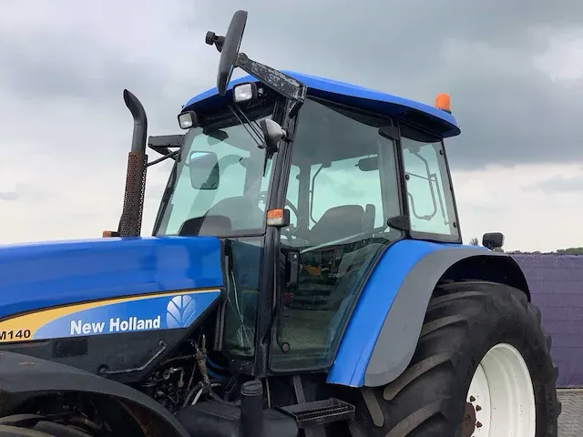 New holland tm140 vierwielaangedreven landbouwtractor - afbeelding 5 van  33