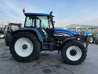 New holland tm190 vierwielaangedreven landbouwtractor - afbeelding 22 van  27