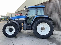 New holland tm190 vierwielaangedreven landbouwtractor - afbeelding 25 van  27