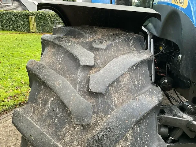 New holland tvt 145 vierwielaangedreven landbouwtractor - afbeelding 12 van  38