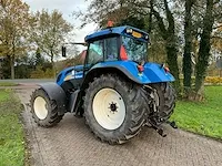 New holland tvt 145 vierwielaangedreven landbouwtractor - afbeelding 4 van  38