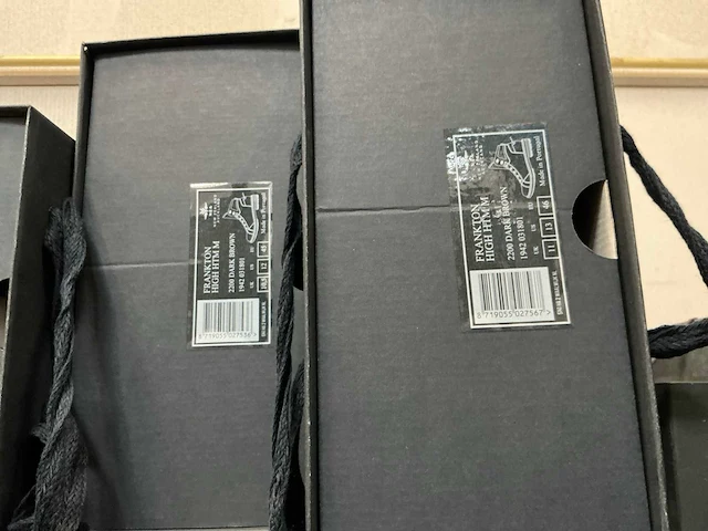 New zealand auckland paar schoenen divers (18x) - afbeelding 3 van  6