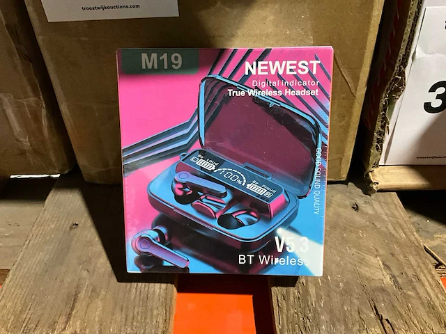 Newest m19 v5.3 oordopje (16x) - afbeelding 2 van  4
