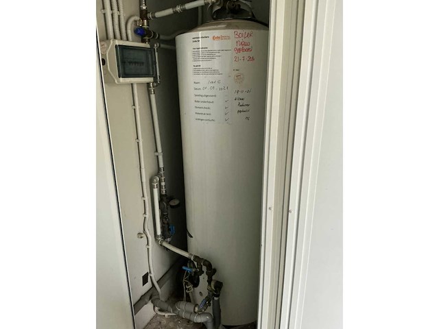 Newhouse sanitairunit (douche + toilet) - afbeelding 8 van  18