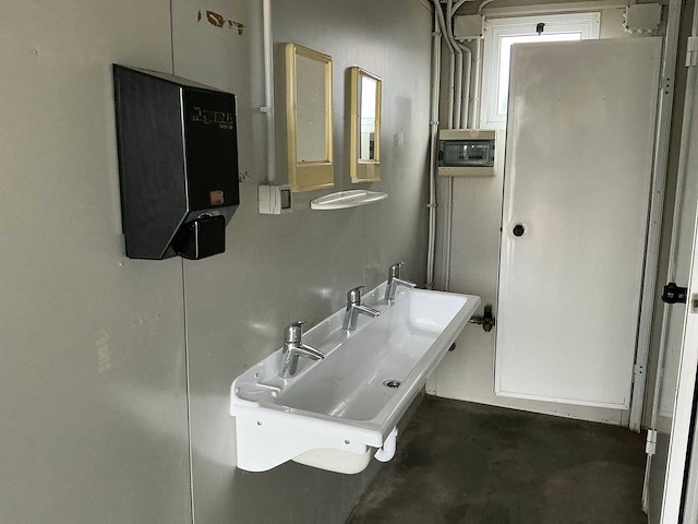 Newhouse sanitairunit (douche + toilet) - afbeelding 8 van  22