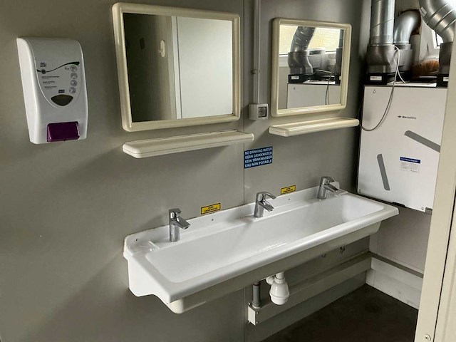 Newhouse sanitairunit (douche) - afbeelding 7 van  19