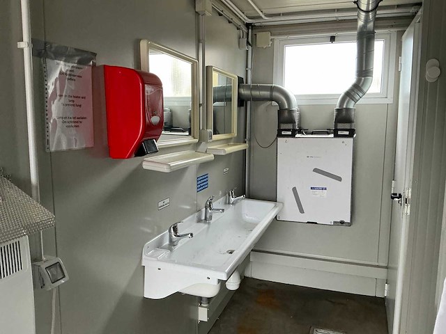 Newhouse sanitairunit (douche) - afbeelding 5 van  18