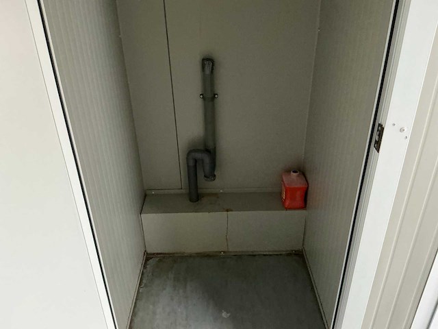 Newhouse sanitairunit (toilet) - afbeelding 5 van  22