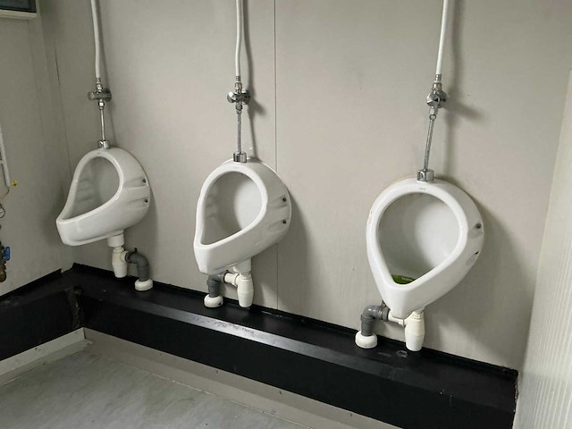 Newhouse sanitairunit (toilet) - afbeelding 6 van  22