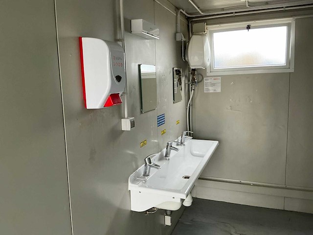 Newhouse sanitairunit (toilet) - afbeelding 7 van  22