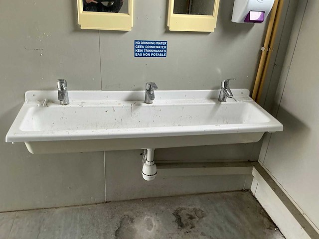 Newhouse sanitairunit (toilet) - afbeelding 7 van  19