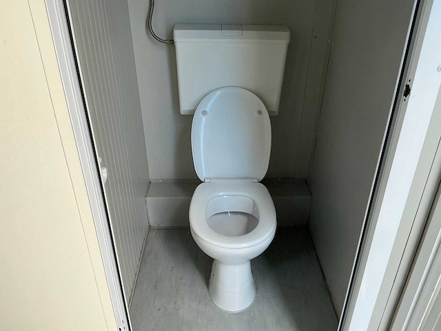 Newhouse sanitairunit (toilet) - afbeelding 3 van  18