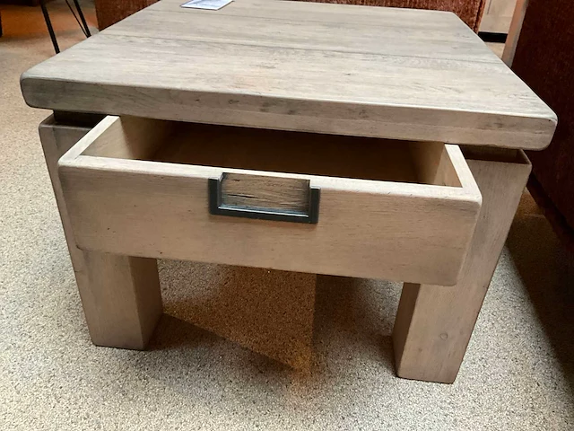 Newport eiken hoektafel - afbeelding 6 van  7