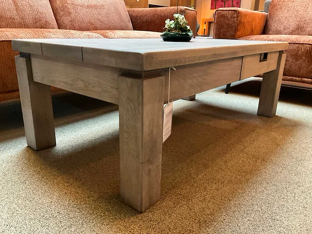 Newport eiken salontafel - afbeelding 1 van  7