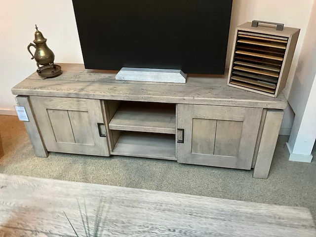 Newport eiken tv meubel - afbeelding 4 van  8