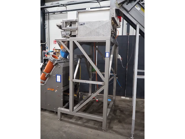 Newtec - afbeelding 5 van  12