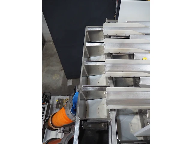 Newtec - afbeelding 8 van  12