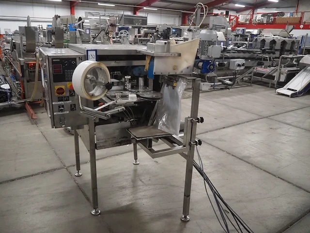 Newtec - afbeelding 1 van  20