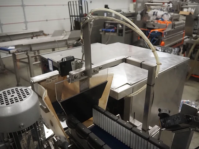 Newtec - afbeelding 18 van  20