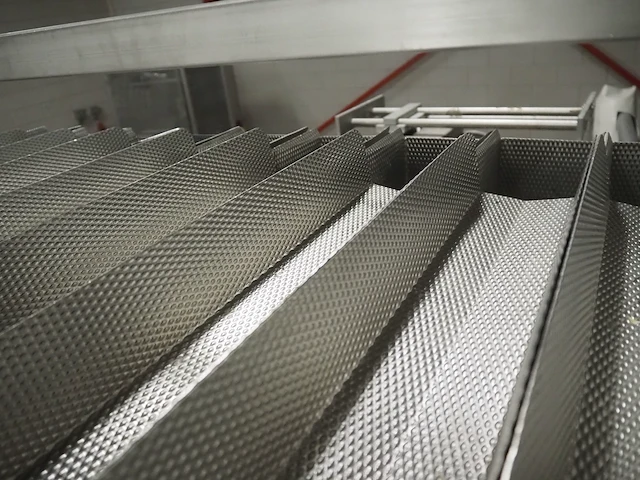 Newtec - afbeelding 16 van  18