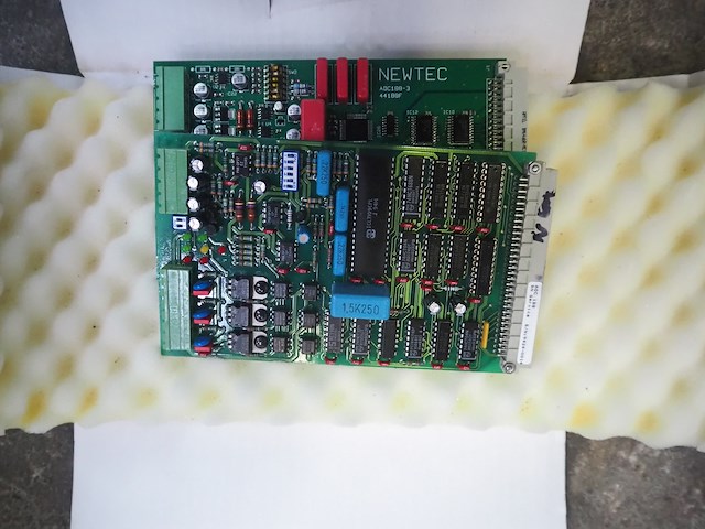 Newtec - afbeelding 13 van  24