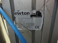 Newton - afbeelding 5 van  5