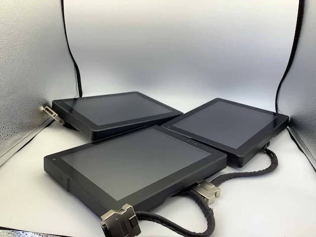 Nexcom vmd3002-bs monitor (3x) - afbeelding 1 van  4