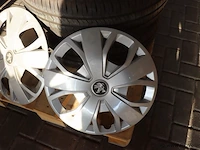 Nexen autobanden met stalen velgen type rodian ct8 en peugeot wieldoppen - 4 stuks - afbeelding 3 van  11
