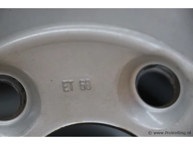 Nexen autobanden met stalen velgen type rodian ct8 en peugeot wieldoppen - 4 stuks - afbeelding 5 van  11