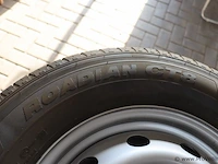 Nexen autobanden met stalen velgen type rodian ct8 en peugeot wieldoppen - 4 stuks - afbeelding 9 van  11