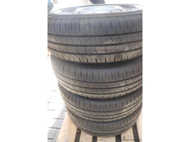 Nexen autobanden met stalen velgen type rodian ct8 en peugeot wieldoppen - 4 stuks - afbeelding 11 van  11