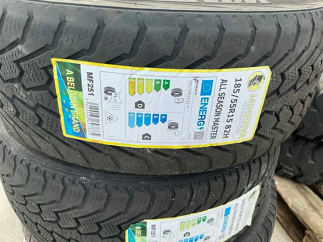 Nexen-michelin-snowtrac 3 autobanden (4x) - afbeelding 8 van  13