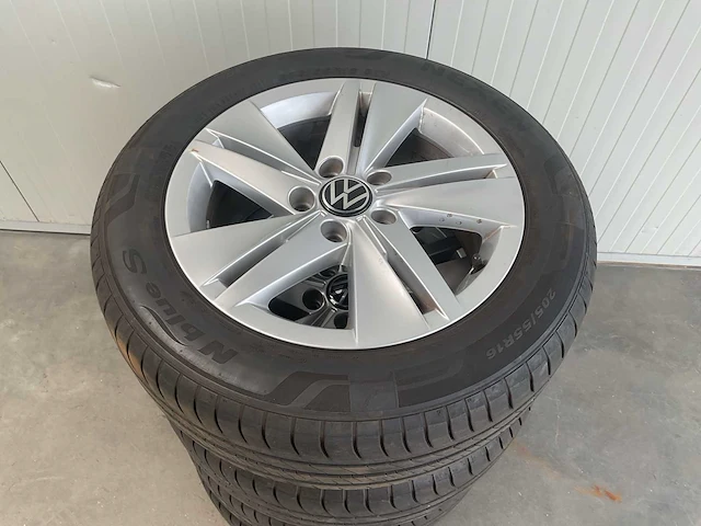 Nexen n blue s zomerbanden 5 x 150 inclusief volkswagen velgen - afbeelding 2 van  3