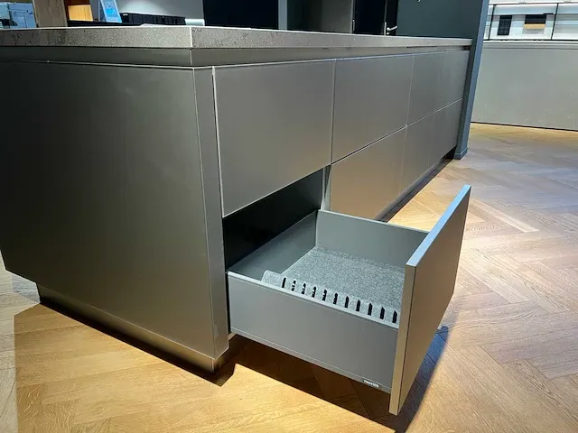 Next 125 - showroomkeuken (c) - afbeelding 3 van  43