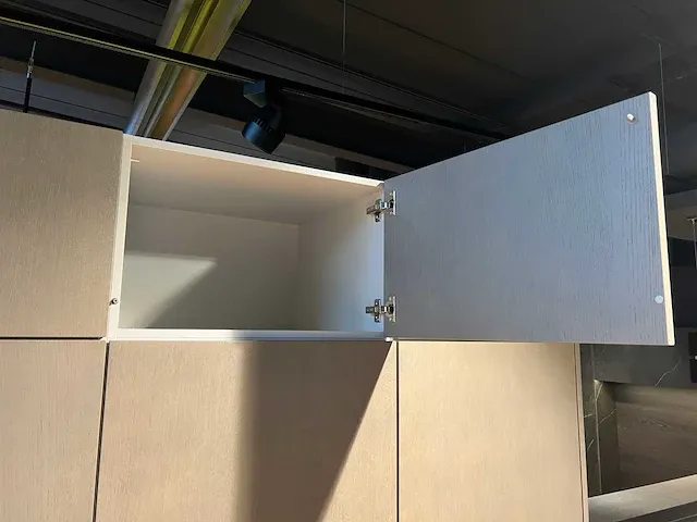 Next 125 - showroomkeuken (c) - afbeelding 25 van  43