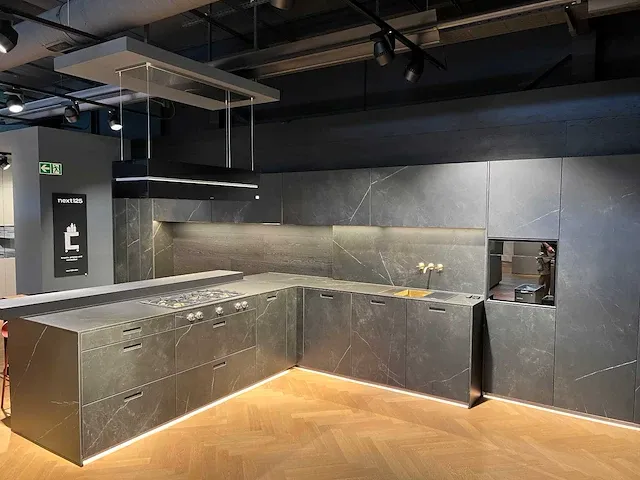 Next 125 - showroomkeuken (c) - afbeelding 1 van  24