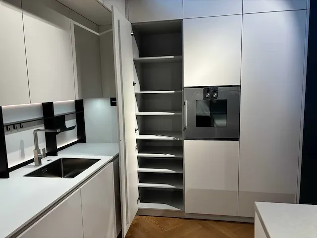 Next 125 - showroomkeuken (c) - afbeelding 13 van  23