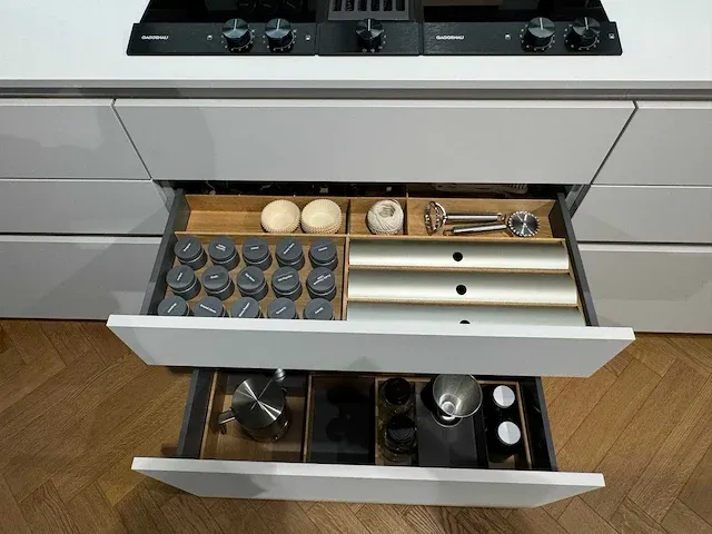 Next 125 - showroomkeuken (c) - afbeelding 12 van  23