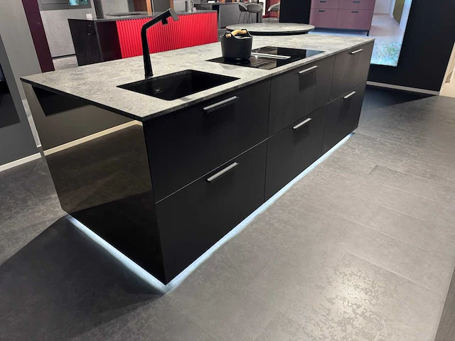 Next 125 - showroomkeuken - afbeelding 73 van  73
