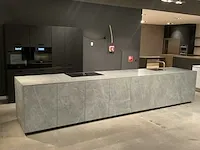 Next / miele / bora / atag rechte aanbouwkeuken met eiland - afbeelding 23 van  55