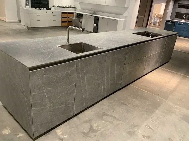 Next / miele / bora / atag rechte aanbouwkeuken met eiland - afbeelding 36 van  55